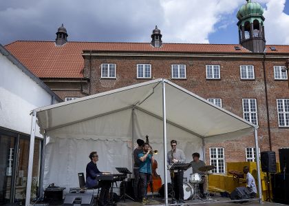Esben Tjalve Trio feat. Jamie Cullums band - Spiselauget - Godsbanen - 15/07/2017 - Fotograf: Jørgen Nielsen