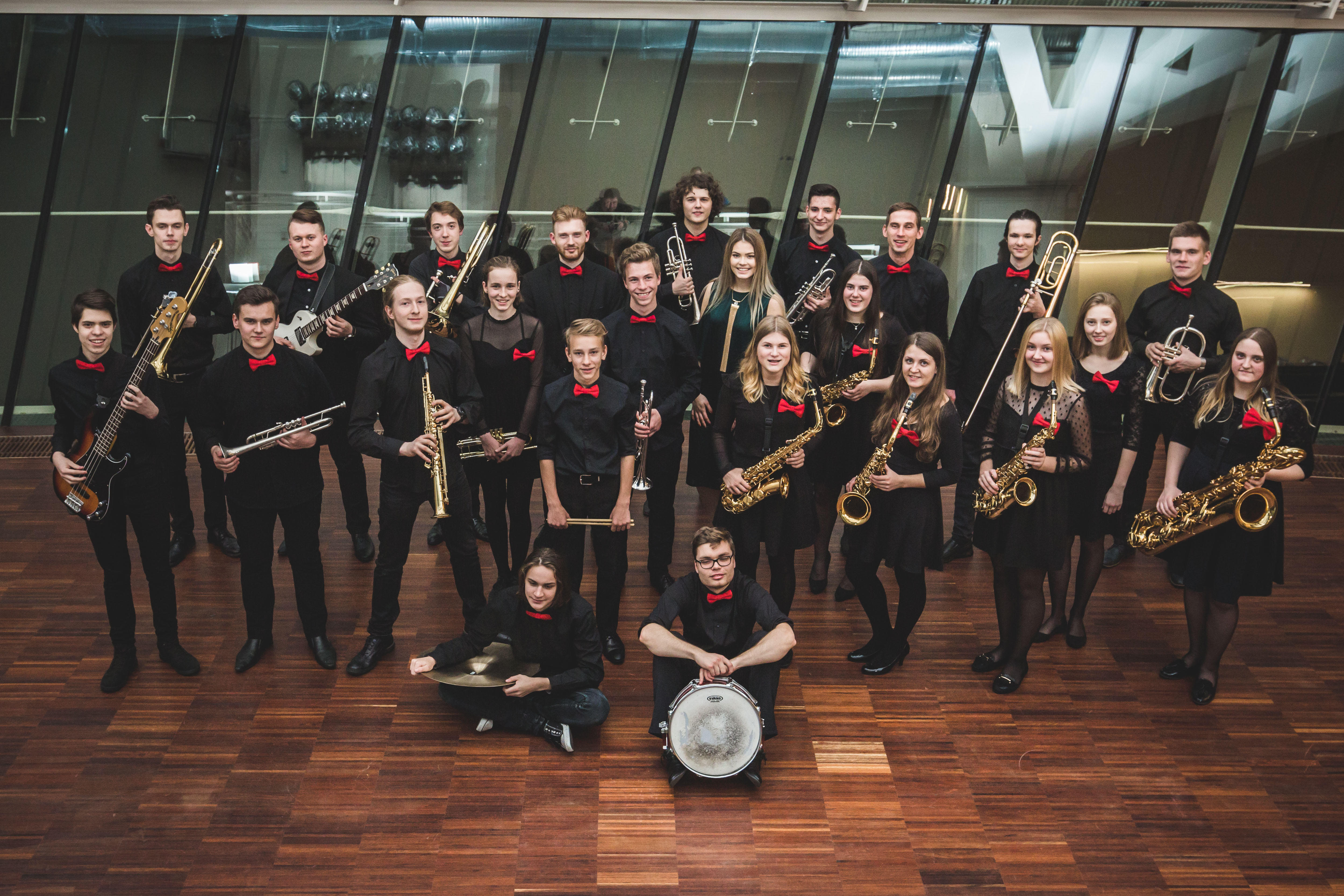 Melngailskolas Big Band ((LV)) - Photo: 