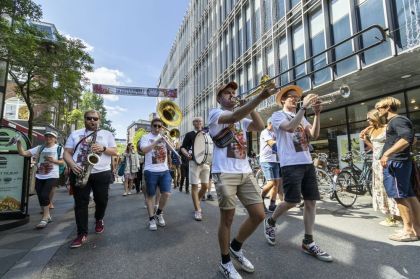 Street Parade – Aarhus Jazz Festival Brass Band (DK)