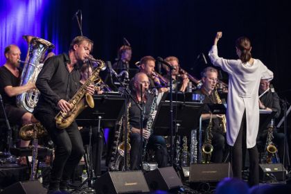 Marius Neset & DR Big Band ? Dirigent Miho Hazama - Ridehuset - 14/07/2021 - Fotograf: Bo Petersen