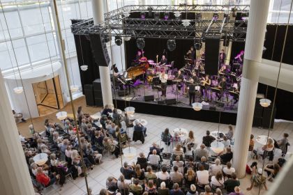 Aarhus Jazz Orchestra feat. Mathias Heise & Sinne Eeg